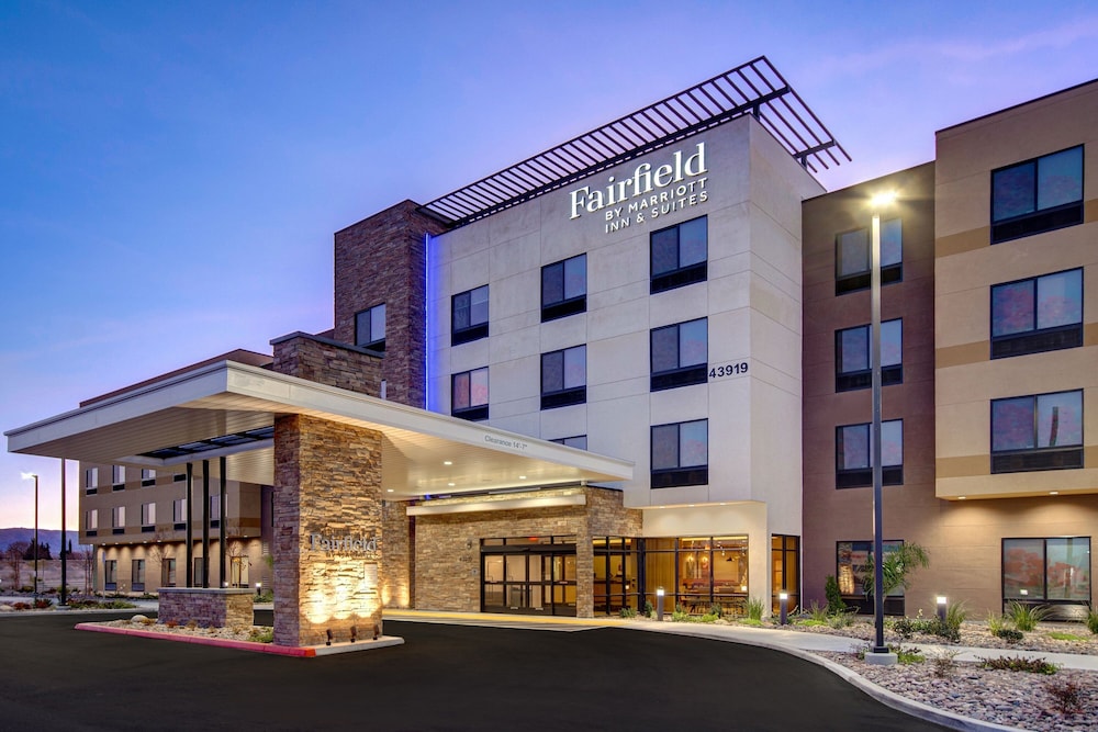 Fairfield Inn & Suites By Marriott Lancaster Palmdale - Lancaster, CA