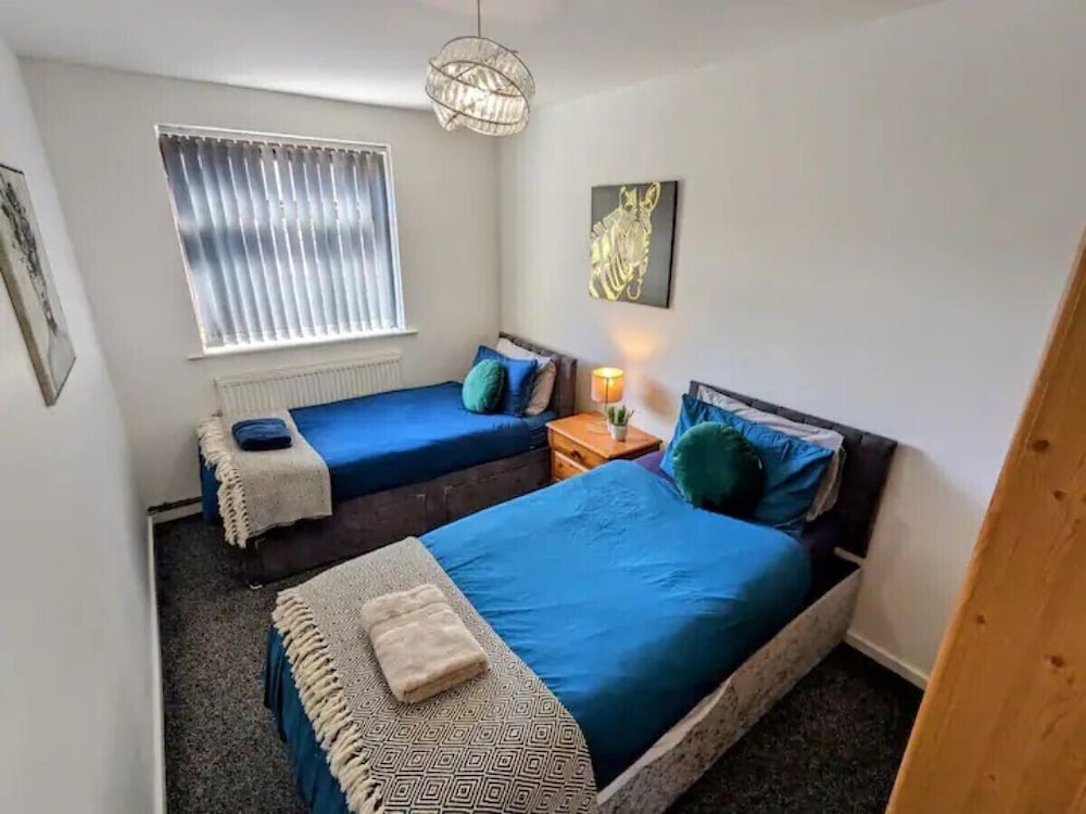 K Suites - 2br Apartment Overlooking Peel Park - University of Bradford