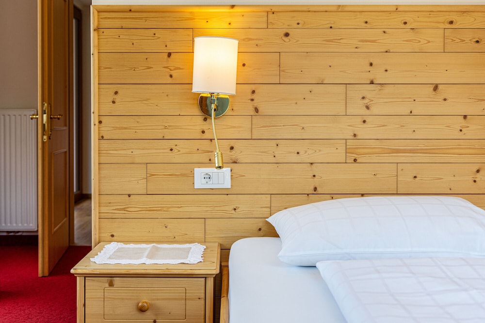 Appartement 'Hotel Residence Gardena Sella' Avec Vue Sur Les Montagnes, Jardin Et Wi-fi. - Selva di Val Gardena