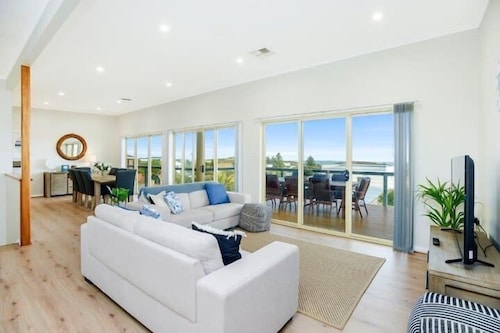 New Listing Discount - Sunset Sands At Goolwa Beach - Middleton