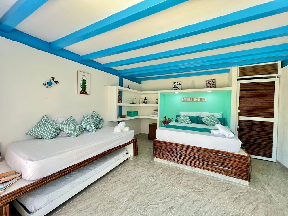 Turquoise Cabin - Caribe