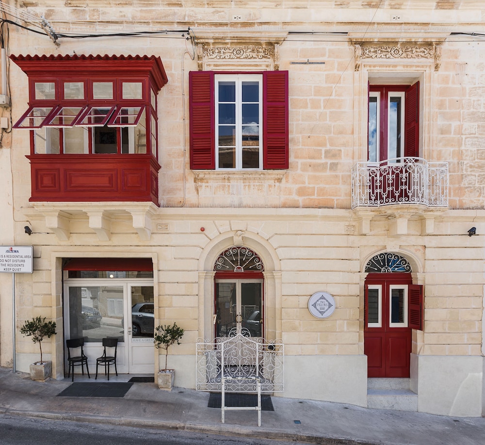 Two Pillows Boutique Hostel - Valletta
