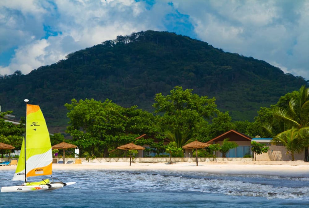 The Place Resort At Tokeh Beach - Sierra Leone