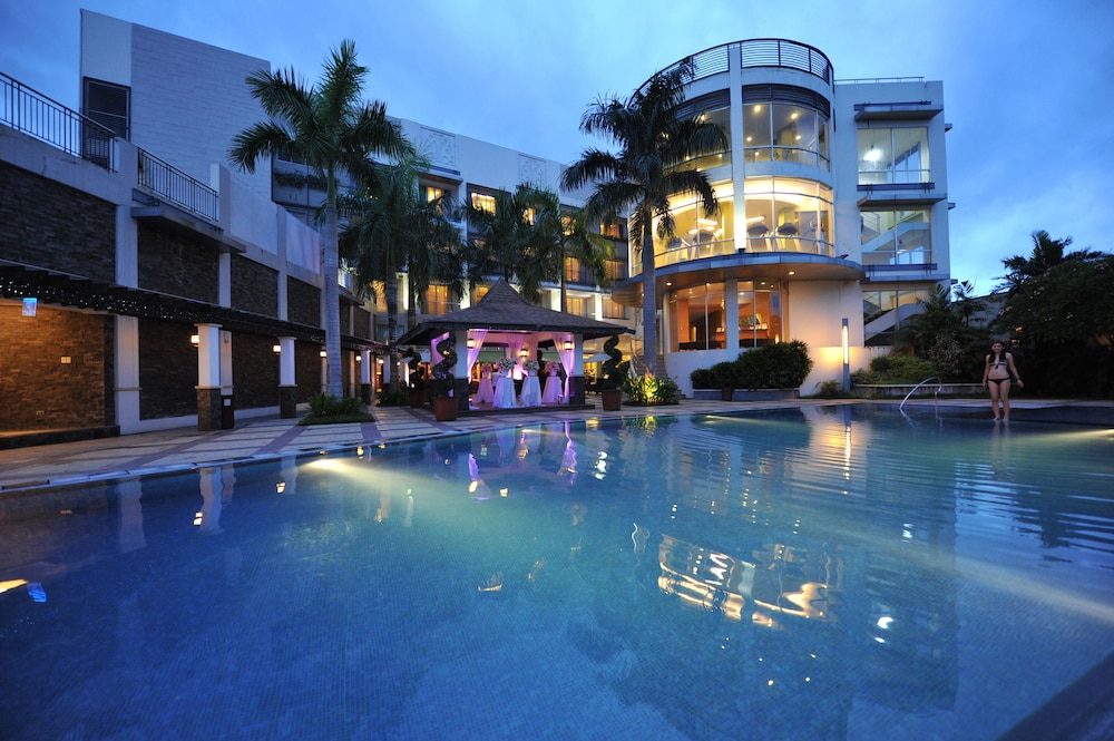 The Avenue Plaza Hotel - Luzon