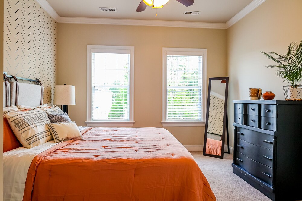 5min To The Airport! King Bed Suite In The Heart Of Brier Creek - Durham, NC
