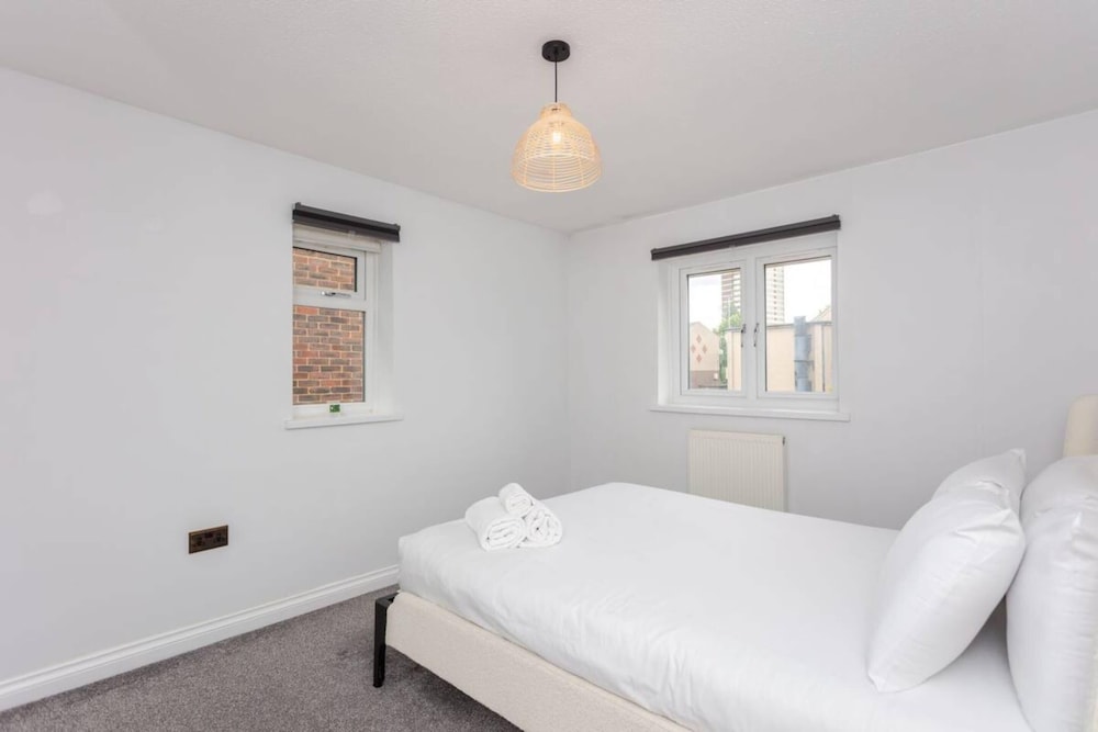 Bright 2 Bedroom House In Stratford With Garden - Greenwich