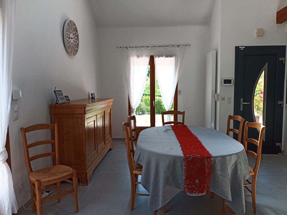 Beautiful Quiet And Pleasant House For 6 People - Chambéry
