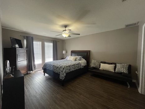 Epperson Lagoon, Wesley Chapel airbnb, hotels and vacation rentals