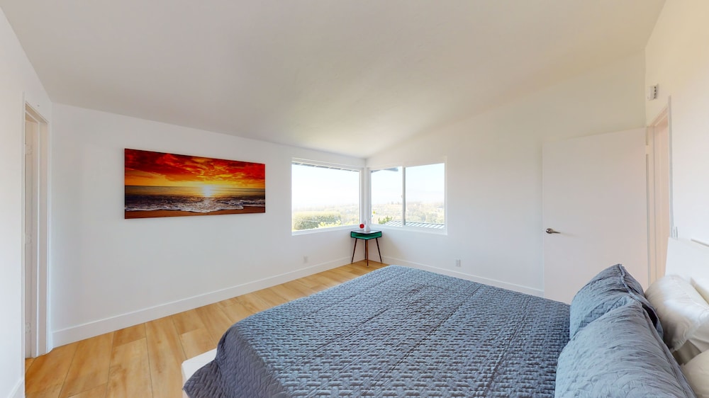 Exclusive Point Dume, On The Ocean Side Of Pch, Overlooking Zuma Beach, Magnificent Sunset Views! - 馬利