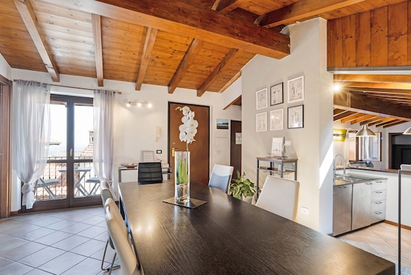 Apartment "La Casa Di Annibale" Suitable For Large Families Or Groups Of Friends - Meina