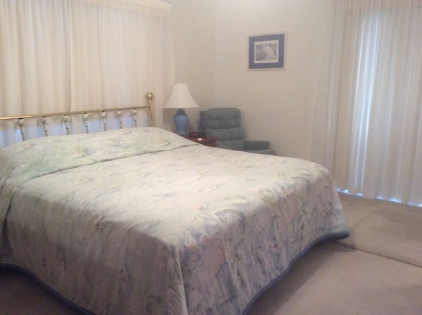 2 Bedroom, 2 Bathroom, Family Owned, Ground Floor Condo In Englewood Florida - North Port