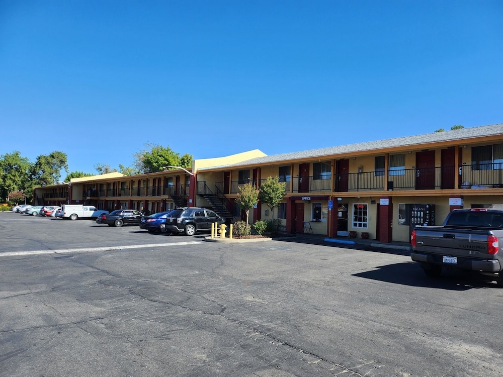 Vince's Motel Inc. - Rancho Cordova, CA