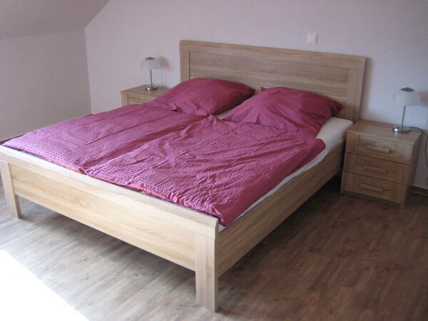 Vacation Apartment \"Haus Beate\" Stylishly Furnished With Wi-fi - Bernkastel-Kues