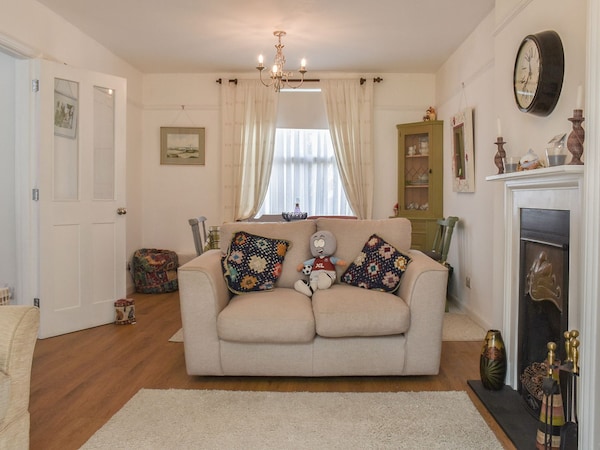 3 Bedroom Accommodation In West Mersea, Near Colchester - West Mersea