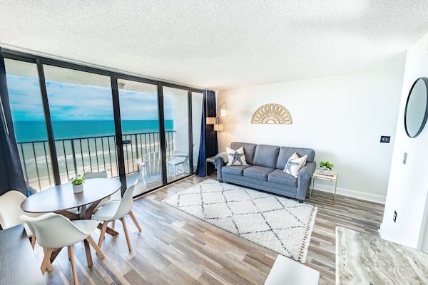 Sunray Suite - Beachfront Condo With Indoor And Outdoor Pool - Kure Beach, NC