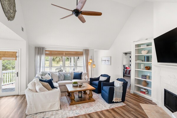 The Coral Pelican - Comes With Amenity Cards! Golf Cart Available! - Fripp Island, SC