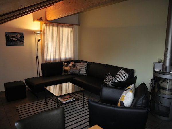 Cosy Apartment For 5 Guests With Wifi, Tv And Balcony - Kandersteg