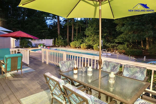 A Lux Family Villa 6min To Gillette Pool&gym - Winnecunnet Pond, MA