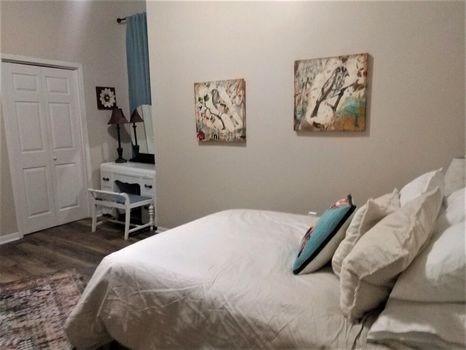 Best large villa rentals in Vicksburg, MS on cozycozy