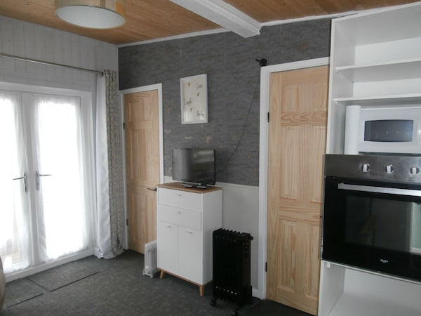 Lovely 2-bed Chalet In Mablethorpe - Sutton on Sea