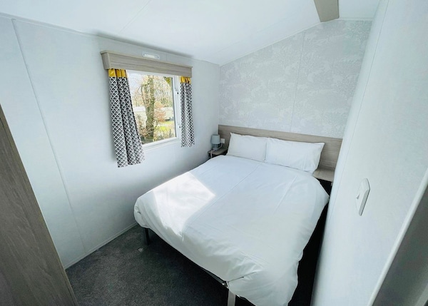 2 Bedroom Accommodation In Tavistock - Tavistock