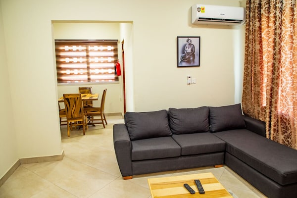 Feel Comfortable In Our Two Bedroom Apartment - Kumasi