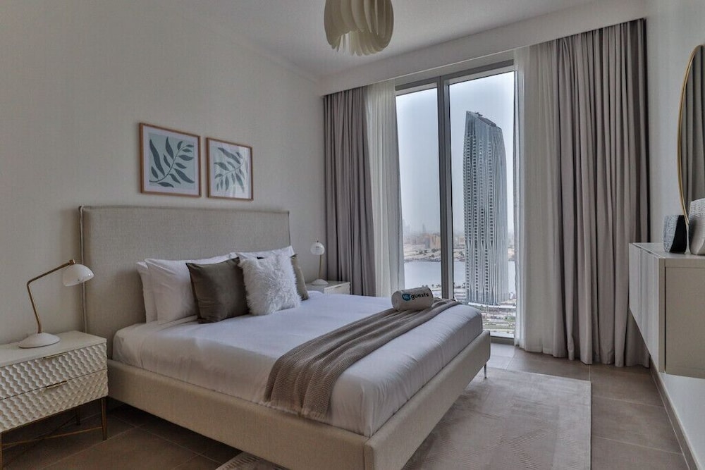 Luxe Apartment With Panoramic Views On Dubai Creek - Dubai Airport (DXB) 