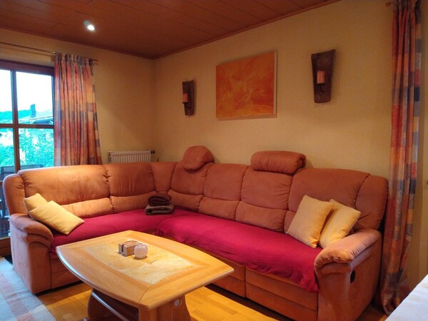 Apartment Achental, 2-4 Persons, 80 Sqm, 2 Sep. Bedroom, Wifi, Balcony - Grassau