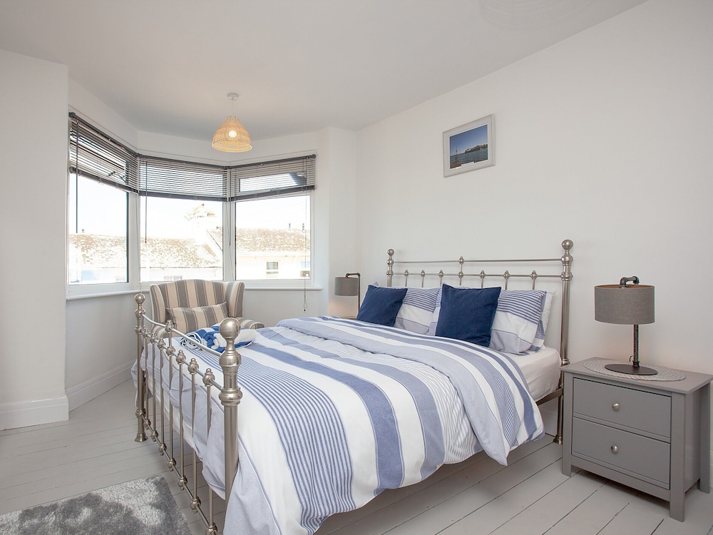 3 Bedroom Accommodation In Paignton - Totnes