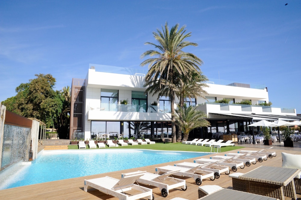 Playa Grande By Tropical - Adults Only - Sant Boi de Llobregat