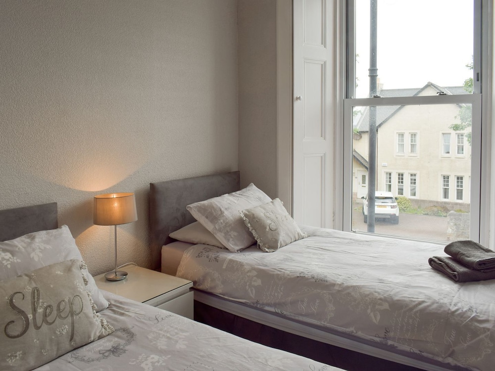2 Bedroom Accommodation In Ayr - Ayr, UK