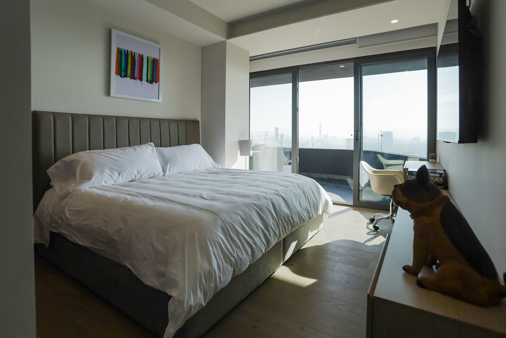 Most Luxurious Property In Puebla - Ultra Luxurious 4 Bedrooms 4.5 Bath - Pool - 푸에블라