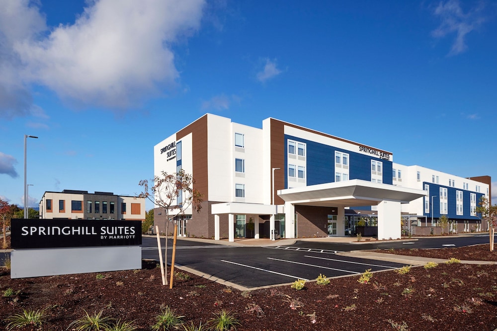 Springhill Suites By Marriott Medford Airport - Medford, OR