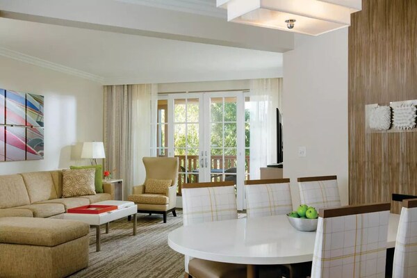 Marriott's Newport Coast Villas - 2 Bed 2 Bath -Premier Owner- Resort Access - Costa Mesa, CA