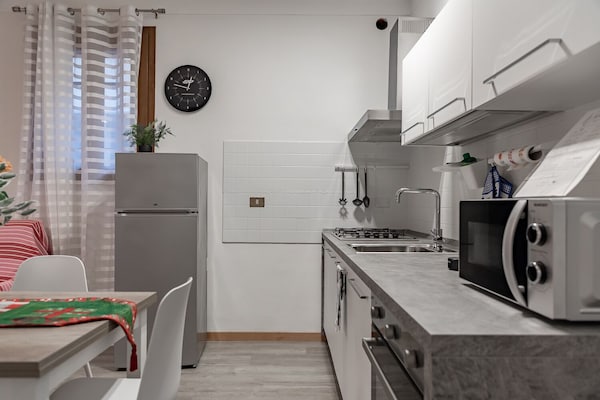 [Ca 'Latina] - Elegant House In The City Center With Fast Wifi - トレビーゾ