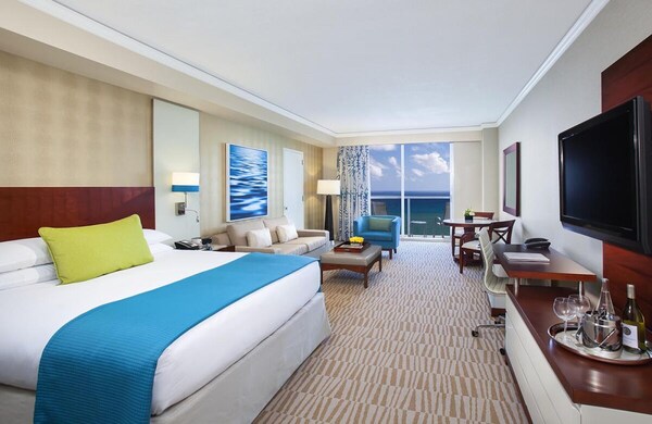 3x Junior Suite King Bed W\/ Bay View At Trump International Beach Resort Miami - 瑟夫賽德