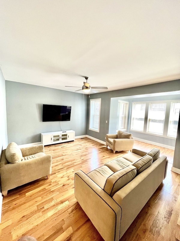 Brand New Private 2 Bedroom Unit - Bedford, PA