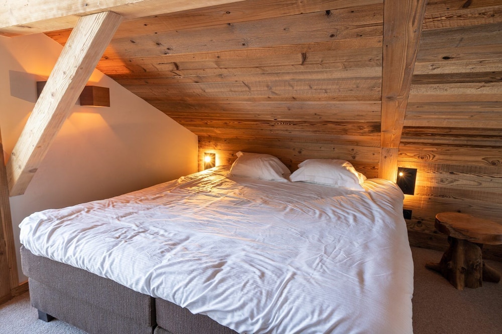 Luxe Chalet (10p) 5 Slaapkamers, 3 Badkamers, Sauna & Hammam. In Het Centrum Van Vallandry, Met Een Prachtig Uitzicht - Les Coches