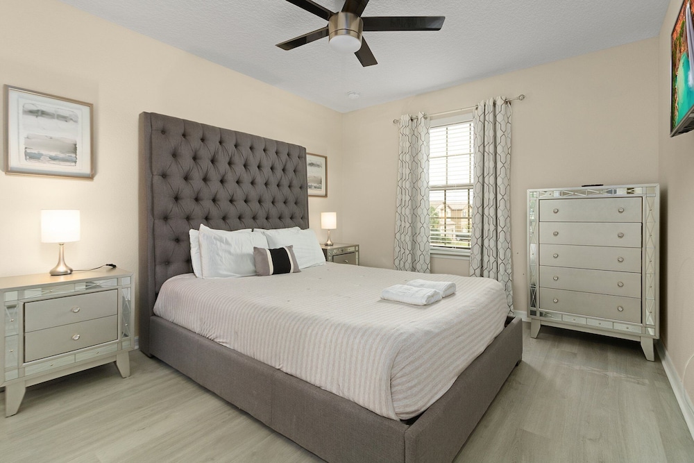 Luxury 5bd/ 4.5 Ba Home In Solterra Resort # 2355 - Haines City, FL
