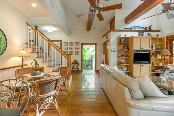 Eliza's Secret - Elegant Tropical Oasis With Private Pool & Guest House - Key West, FL