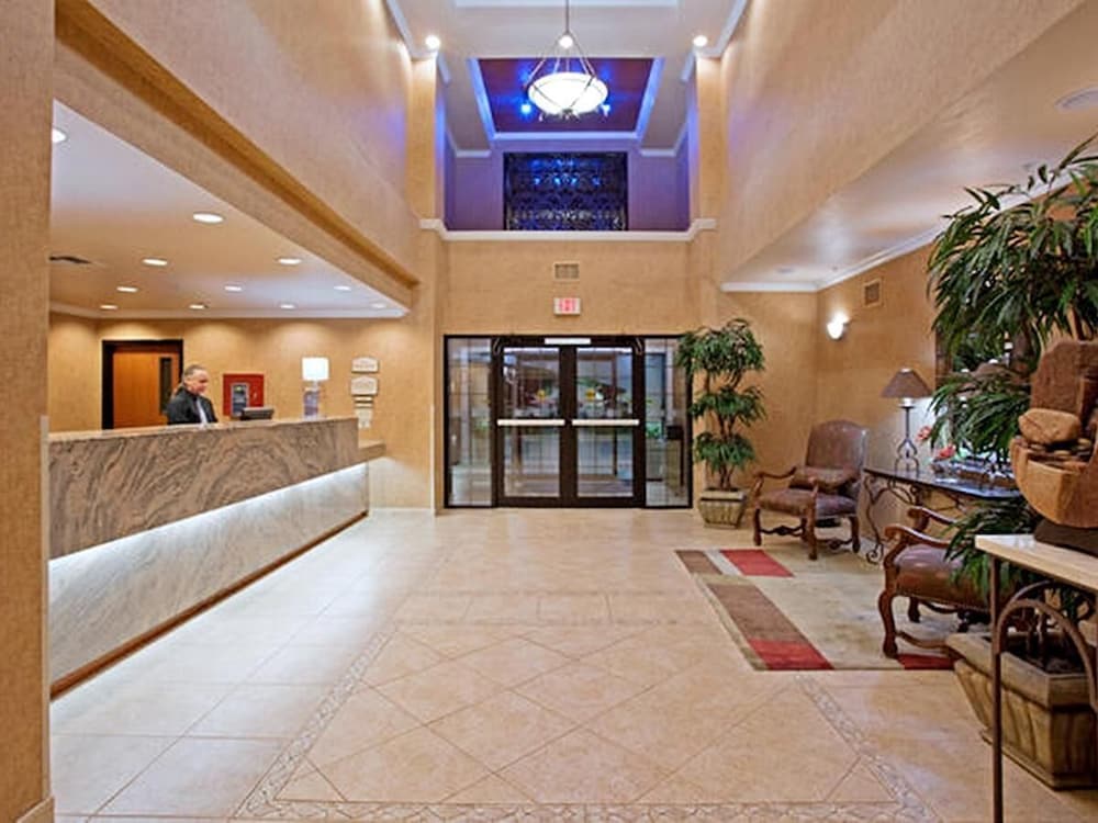 Holiday Inn Express And Suites Austin Nw Lakeline An Ihg Hotel - Leander, TX