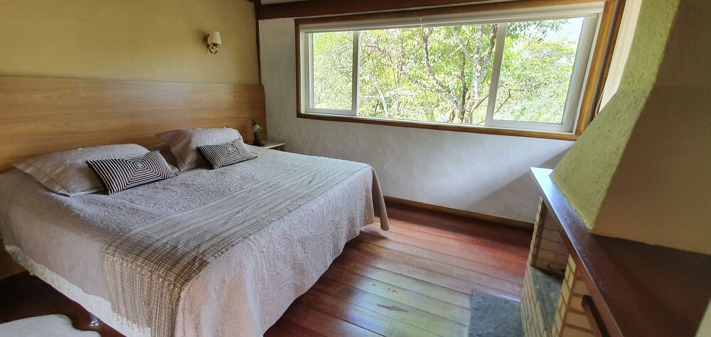 Beautiful 5 Bedroom House, A/c, Pool And More In Araras, Petropolis, 60 Km From Rio - Petrópolis