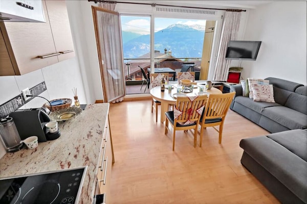 Cozy Apartment With A Magnificent View - Crans-Montana