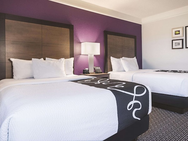 3 Non-smoking Rooms W\/ 2 Double Beds At La Quinta Inn By Wyndham Grand Junction - Palisade