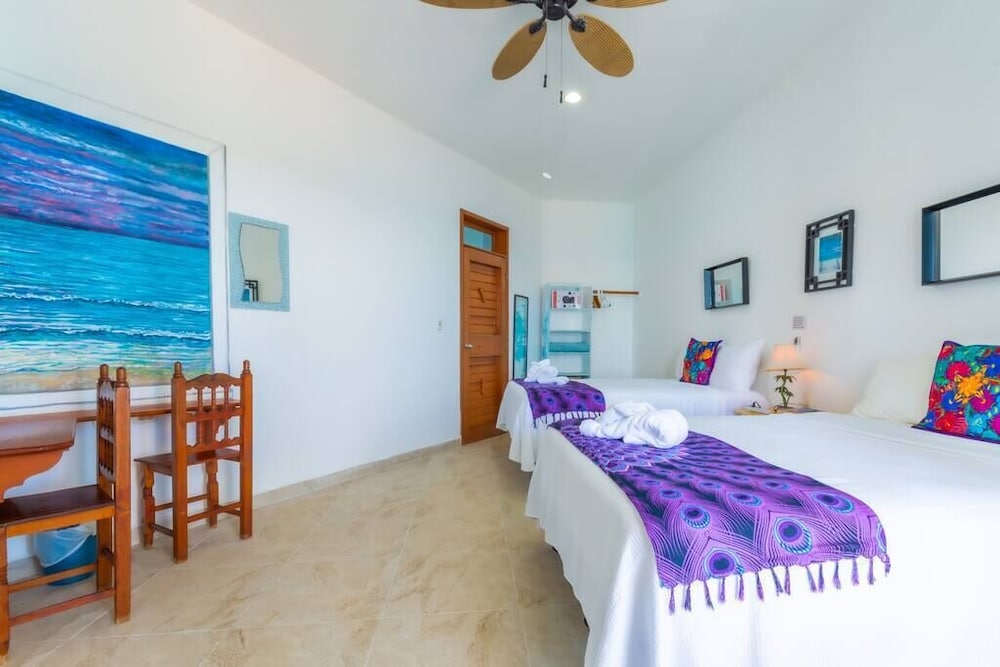 Villa Caribbean Ocean De 2 Dormitorios (Con Apartamentos Opcionales De 3er Y 4to Dormitorio / Estudio) - Isla Mujeres