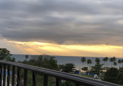 Sunset Paradise - Ocean View Penthouse - Mayagüez