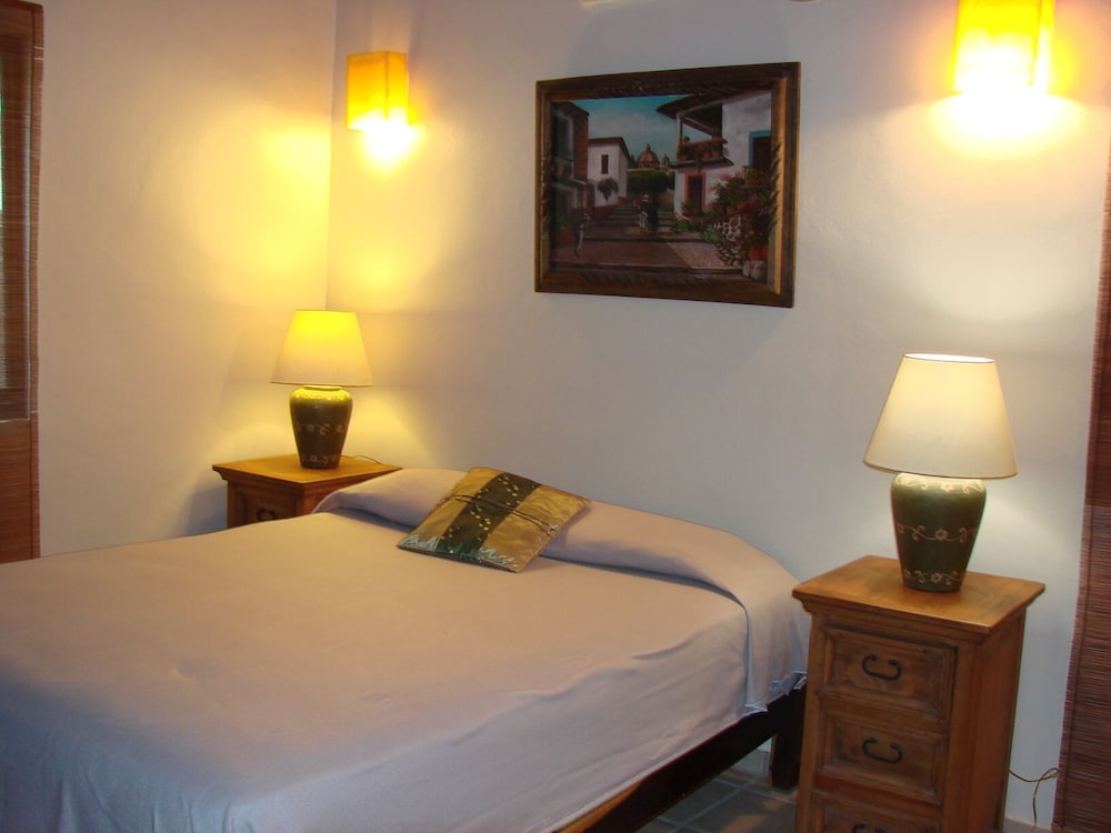 Casa Febrero -Tranquil And Private 3 Bed 2 Bath House- Sayulita - Sayulita