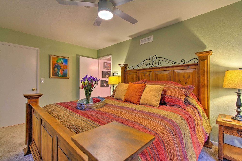 Romantic Sedona Suite with Patio Less Than 1Mi to Trails and Town - Sedona