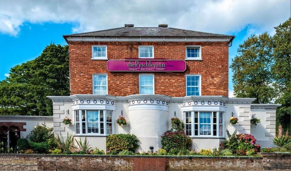 The Pytchley Inn - Leicestershire
