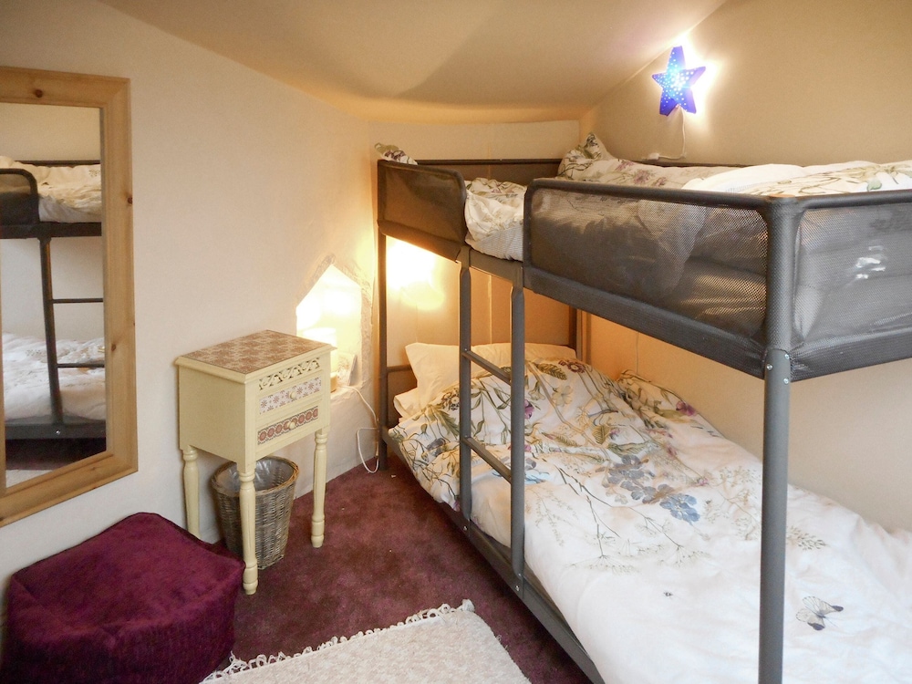 3 Bedroom Accommodation In Hebden Bridge Birkenhead Cottage - 헵든 브리지